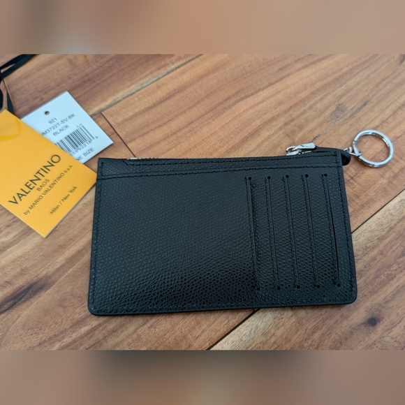 Valentino by Mario Valentino Antonio Leather Zip Wallet With Key Ring Nwt ❤️ - Picture 4 of 6